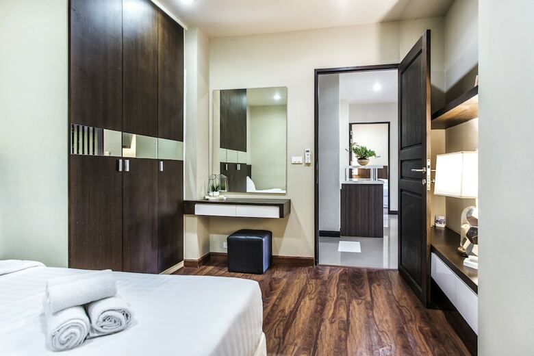 The Tepp Aparthotel
