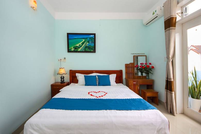 Hotel Quynh Long Villa