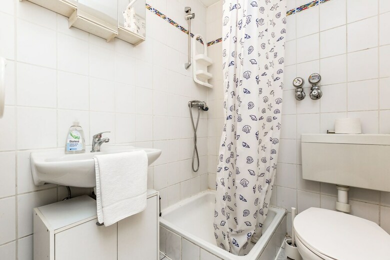 Budget Apartment