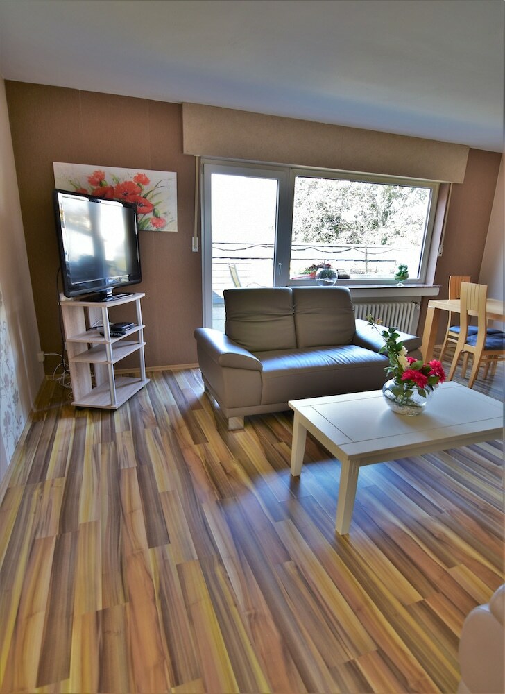 Apartment Sankt Augustin Mit Dachterasse