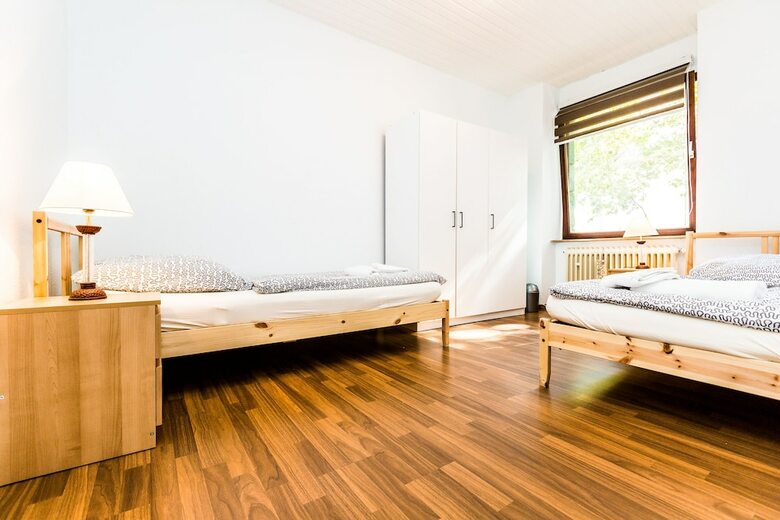 Apartamentos Ferienwohnung K�ln M�lheim