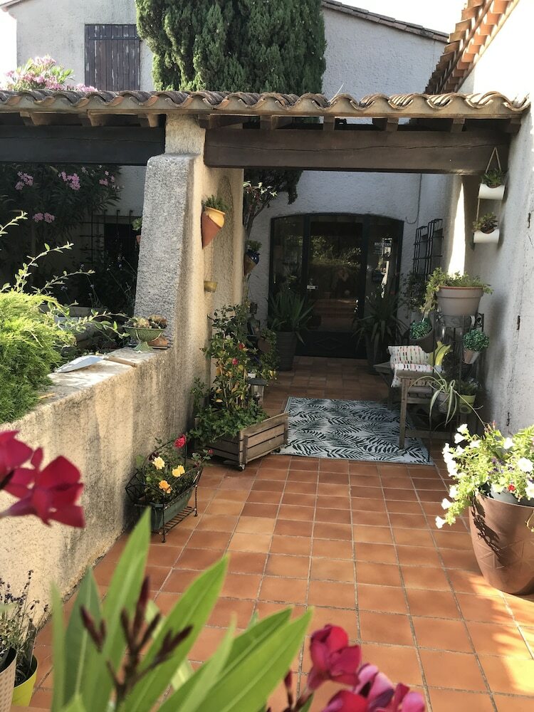 Bed & Breakfast Le Jardin de La Cit�