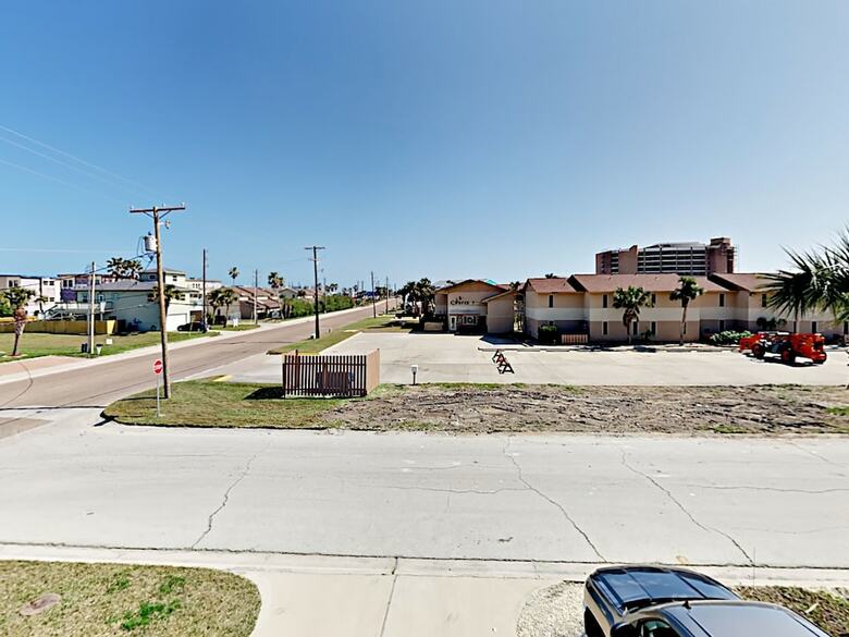 12 Gulf Side Hesperus - Four Bedroom Townhome