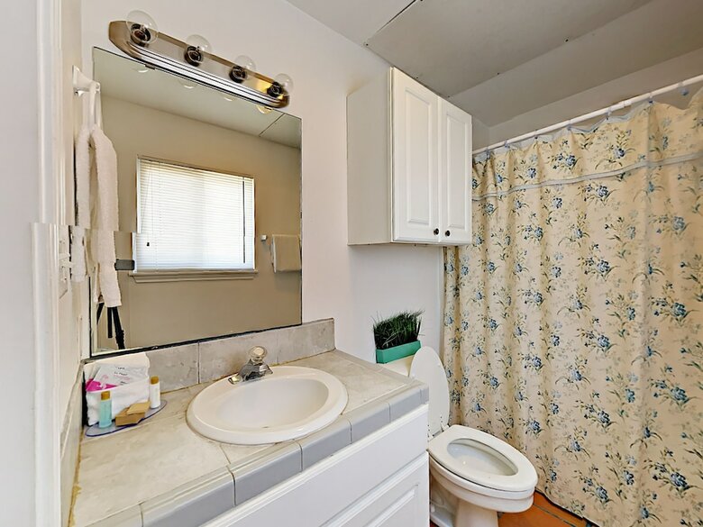 12 La Playa - Three Bedroom Home