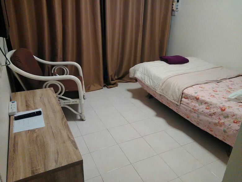 Hotel Nb House