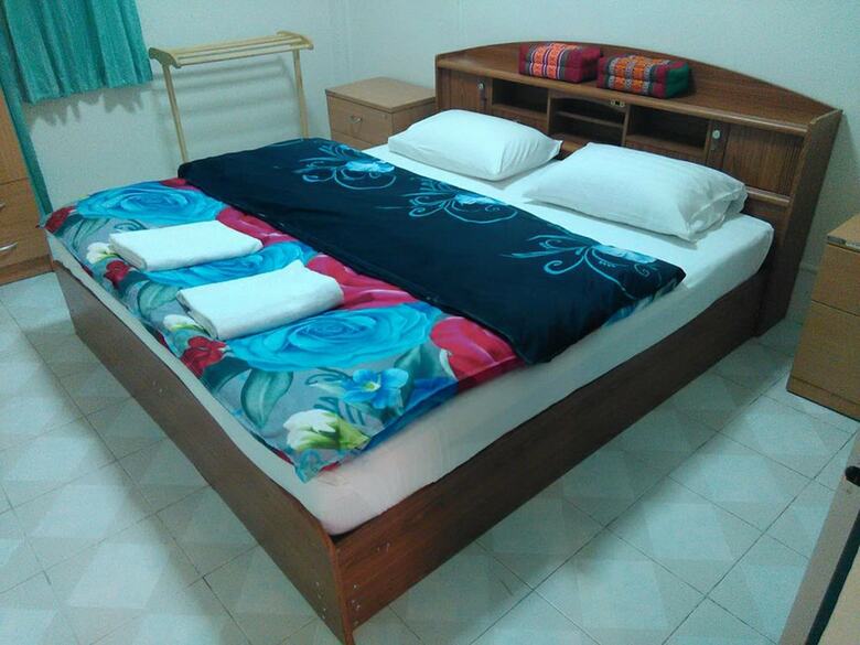 Hotel Nb House