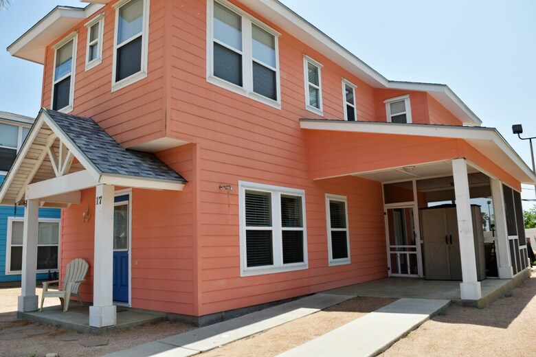 17 Royal Palms - Three Bedroom Home