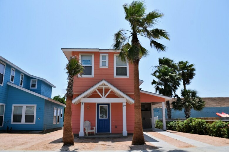 17 Royal Palms - Three Bedroom Home
