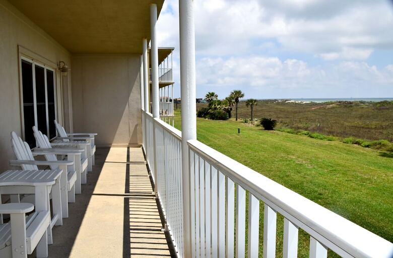 Beach View Condo - Two Bedroom Condo