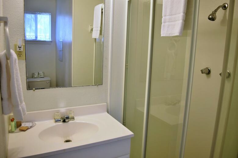Beach House - Two Bedroom Home