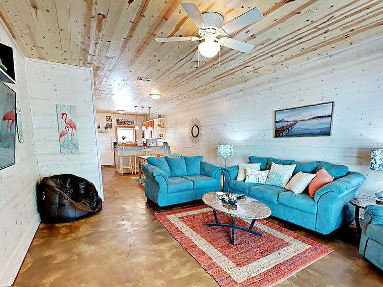 Crazy Crab #603 - Three Bedroom Townhome