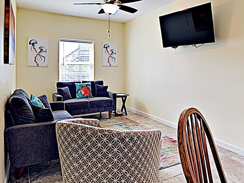 48 Sea Isle Village - One Bedroom Bungalow