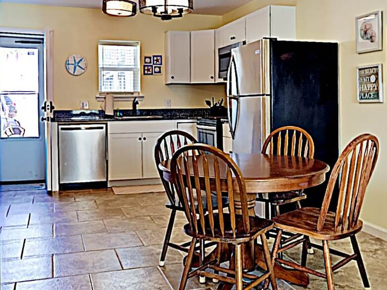 48 Sea Isle Village - One Bedroom Bungalow