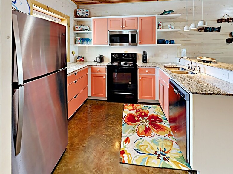 Dancing Dolphins #803 - Three Bedroom Townhome