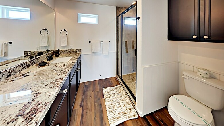 Cabinessence At La Playa - Two Bedroom Home