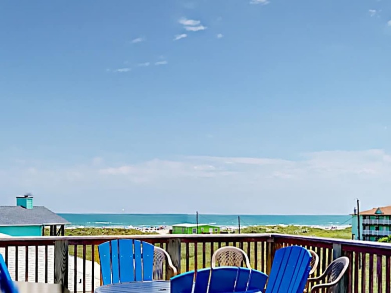 Cabinessence At La Playa - Two Bedroom Home