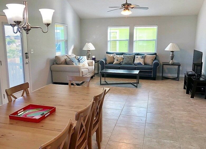 Flamingo Haven - Three Bedroom Home