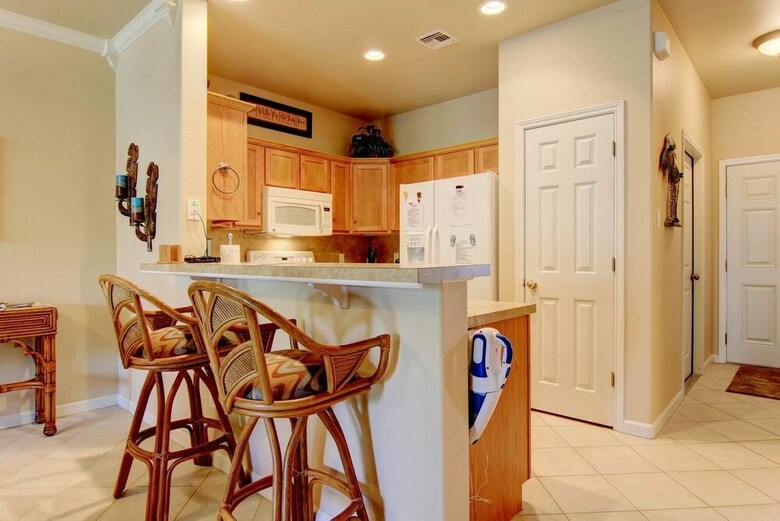 Lazy Pelican - Two Bedroom Townhome
