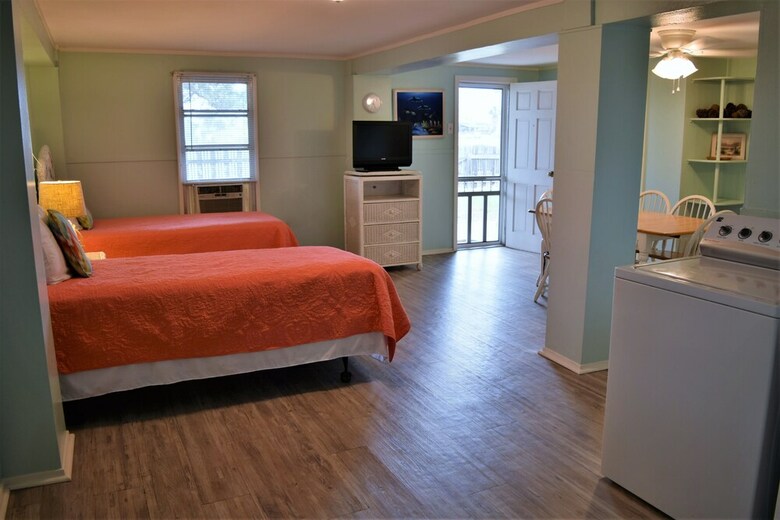 Renn House - Three Bedroom Bungalow