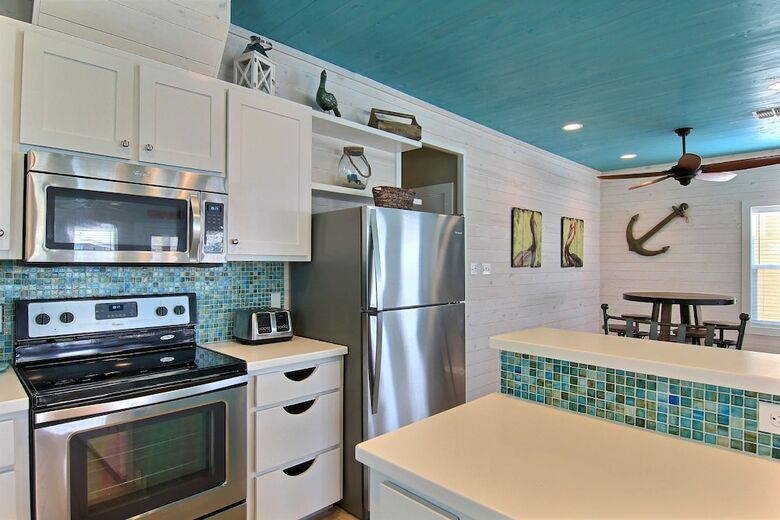 Pelicans Landing - Four Bedroom Home