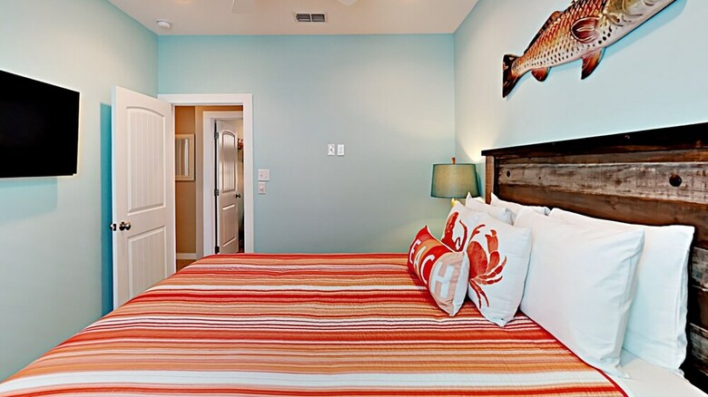 Pelicans Landing - Four Bedroom Home