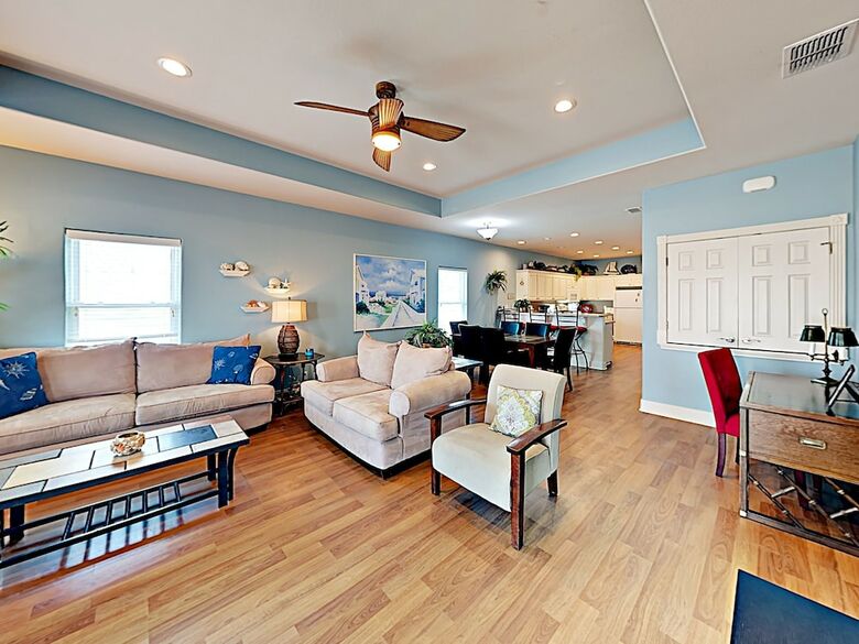 Spinnaker House - Four Bedroom Home
