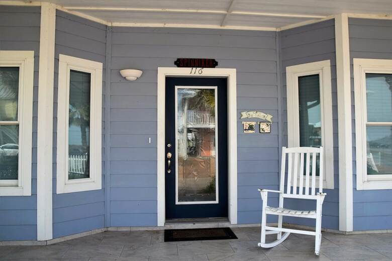 Spinnaker House - Four Bedroom Home
