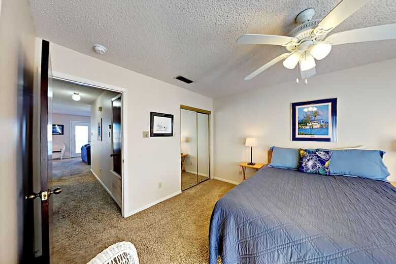 Fortuna Bay 8 - One Bedroom Condo