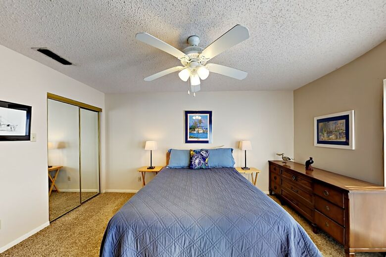Fortuna Bay 8 - One Bedroom Condo