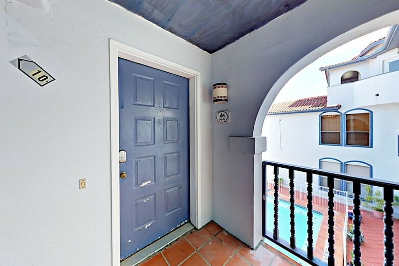 Fortuna Bay 8 - One Bedroom Condo