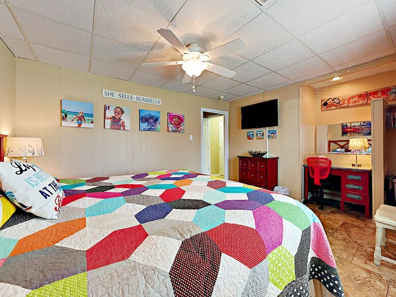 41ir: Beach Retreat - Three Bedroom Home