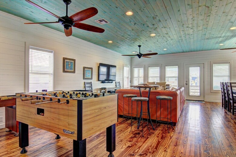 Feelin' Nauti - Four Bedroom Townhome