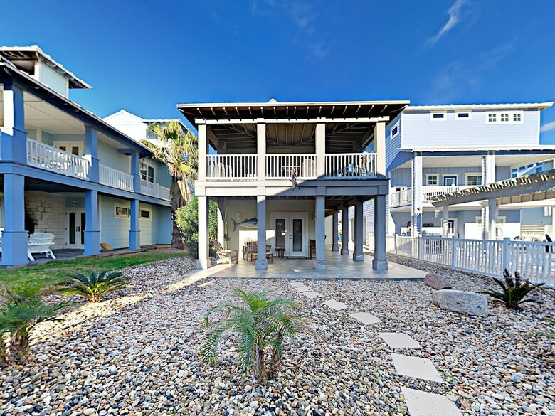 Banyan Beach House - Three Bedroom House
