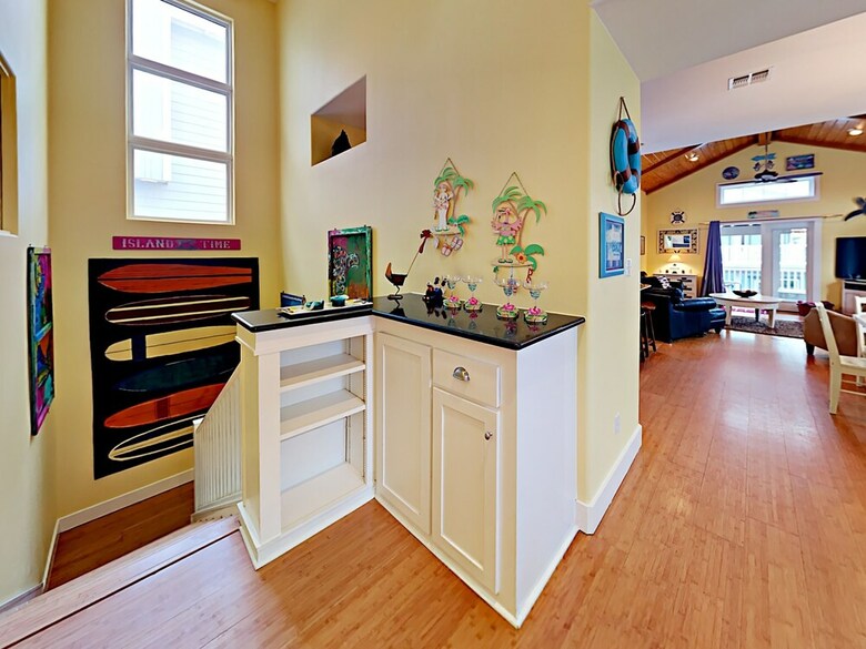 Banyan Beach House - Three Bedroom House