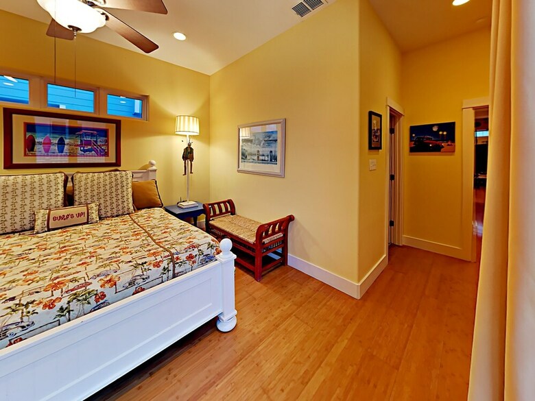 Banyan Beach House - Three Bedroom House