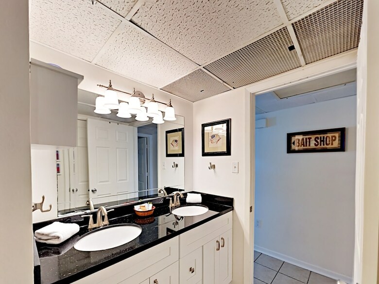 Nelray Shores - One Bedroom Condo