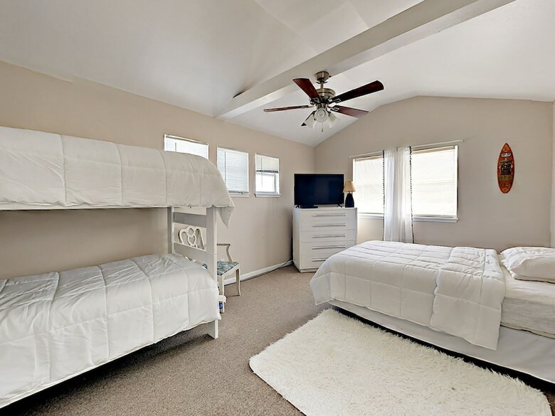 Casa Getaway - Two Bedroom Home
