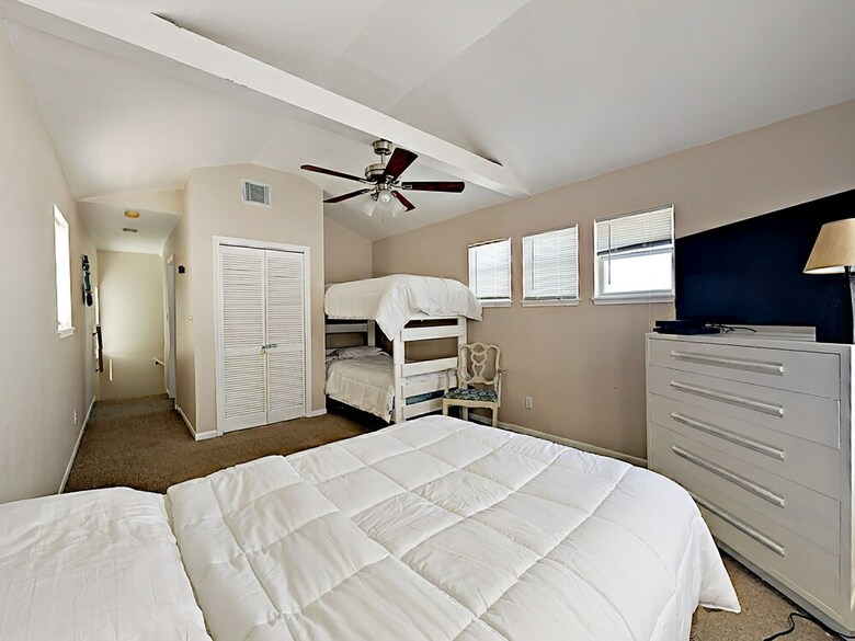 Casa Getaway - Two Bedroom Home