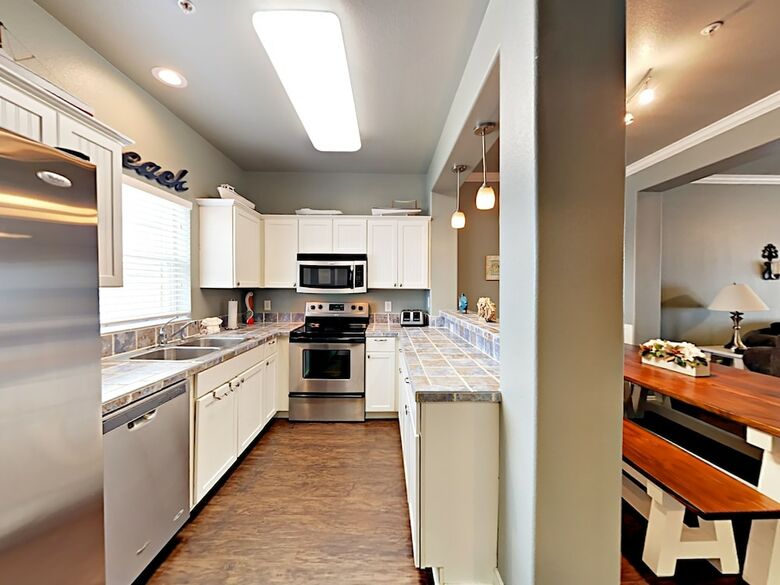 Coconutties - Three Bedroom Condo