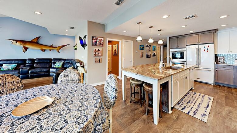 Selleck Condo - Four Bedroom Condo