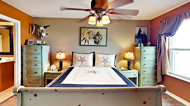 Selleck Condo - Four Bedroom Condo