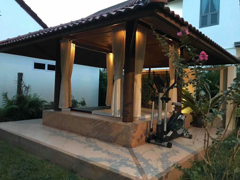 Hotel Falang Paradise