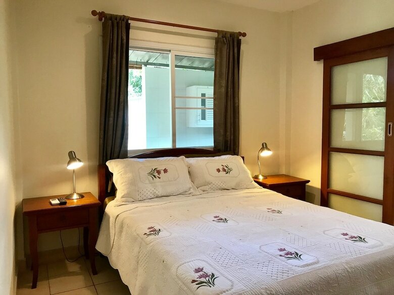 Hotel Falang Paradise