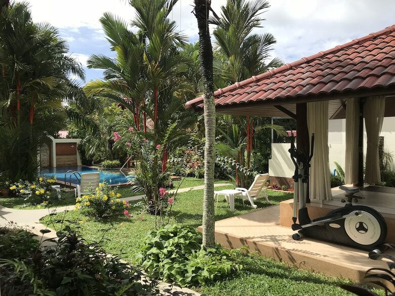 Hotel Falang Paradise