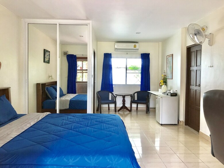 Hotel Falang Paradise