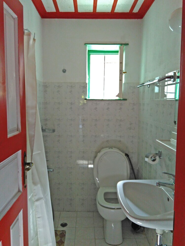 Hotel Guesthouse Iro