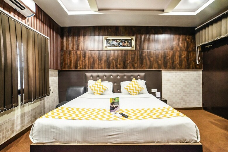 Fabhotel Landmark Awadh