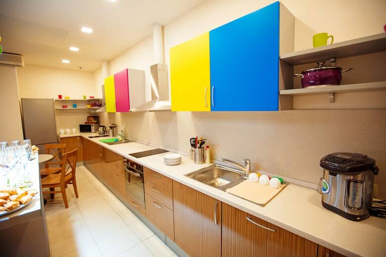 Hostal England Hotel Tyumen Centre