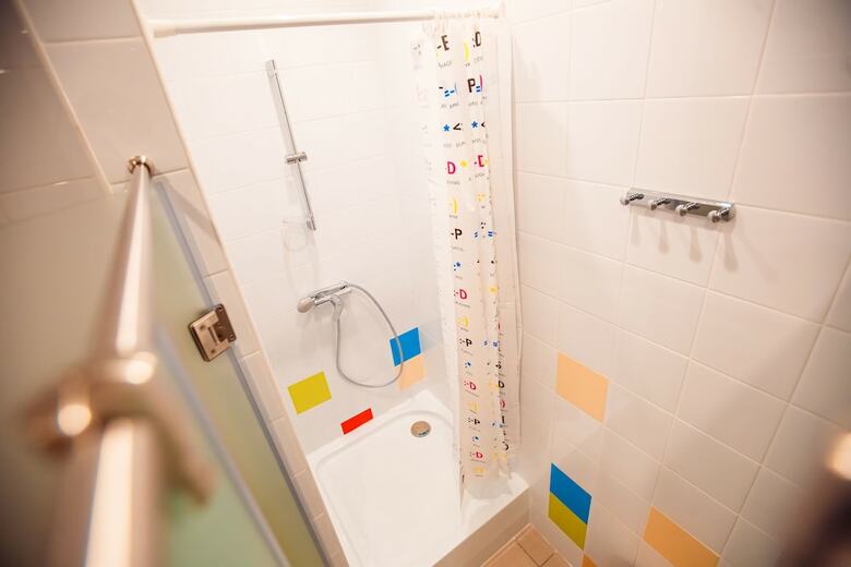 Hostal England Hotel Tyumen Centre