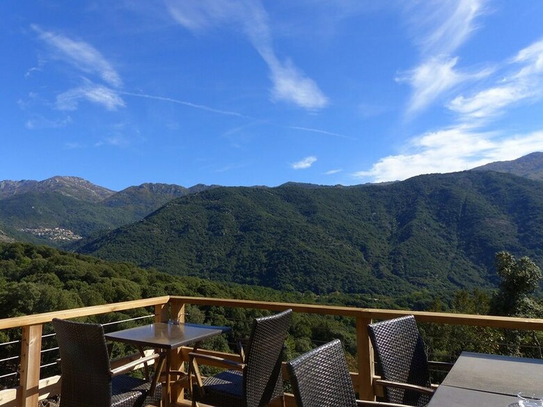 Bed & Breakfast Maison D?h�tes Zella
